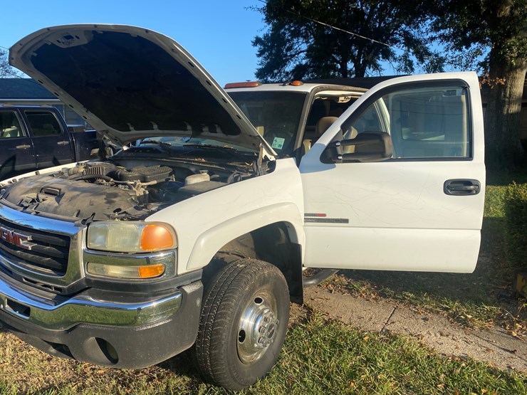 #599-•-2003-gmc-sierra-3500-dually-image-5