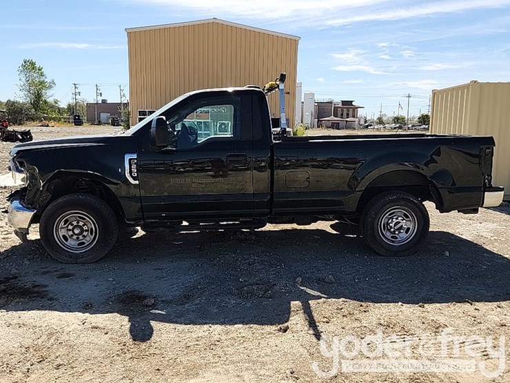 2020-ford-f250-xl-image-5