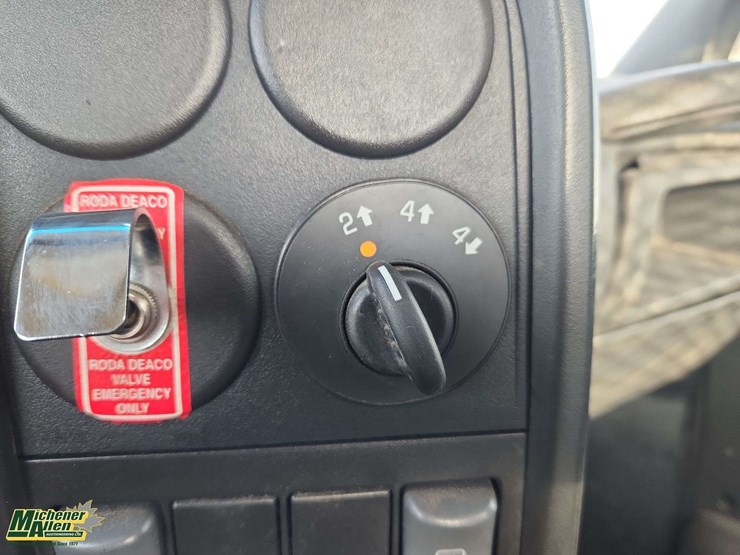 2007-gmc-topkick-c5500-image-38