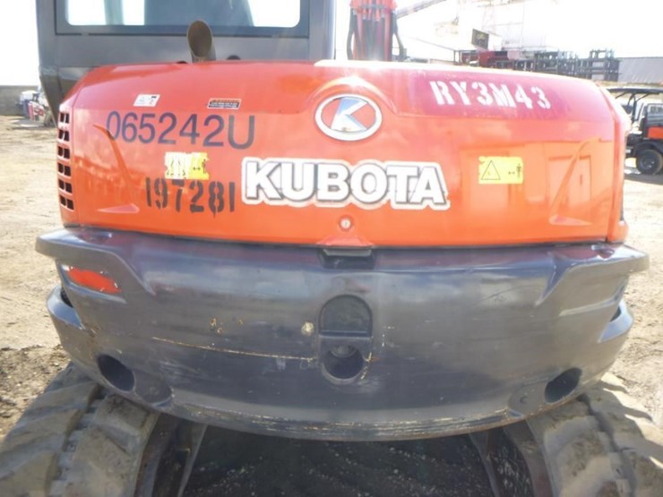 2017-kubota-kx080-image-19