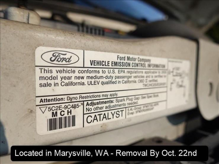 2005-ford-e350-image-21