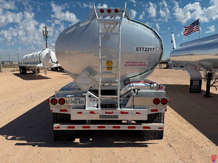 2014-polar-tank-image-3