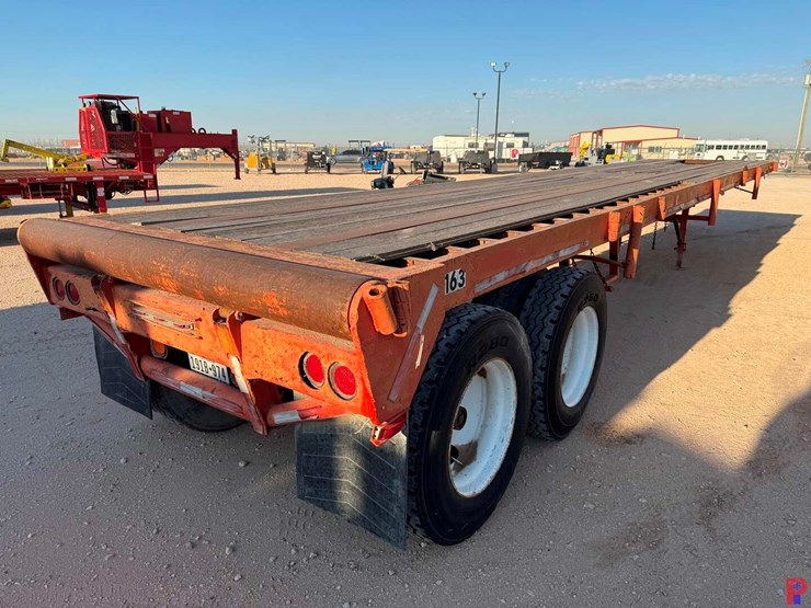 1982-lufkin-flatbed-image-3