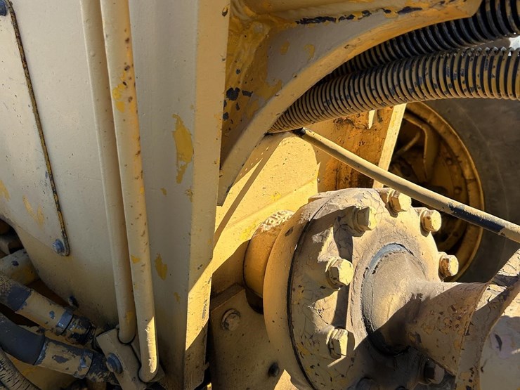 deere-772a-image-13