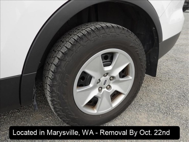 2014-ford-explorer-image-17