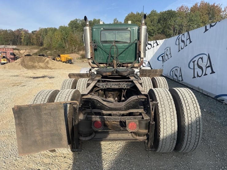 2005-mack-cl733-image-4