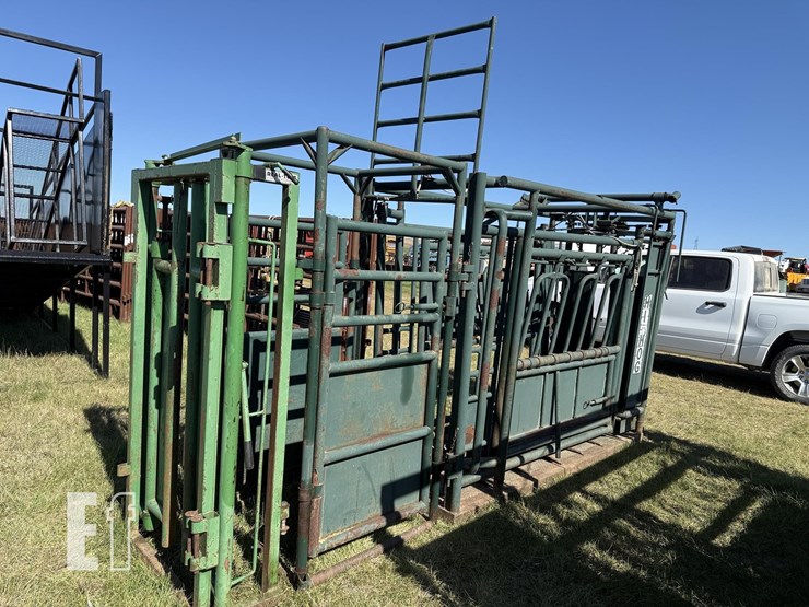 hi-hog-cattle-chute-67-image-5