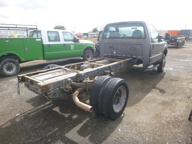 ford-f550-image-3
