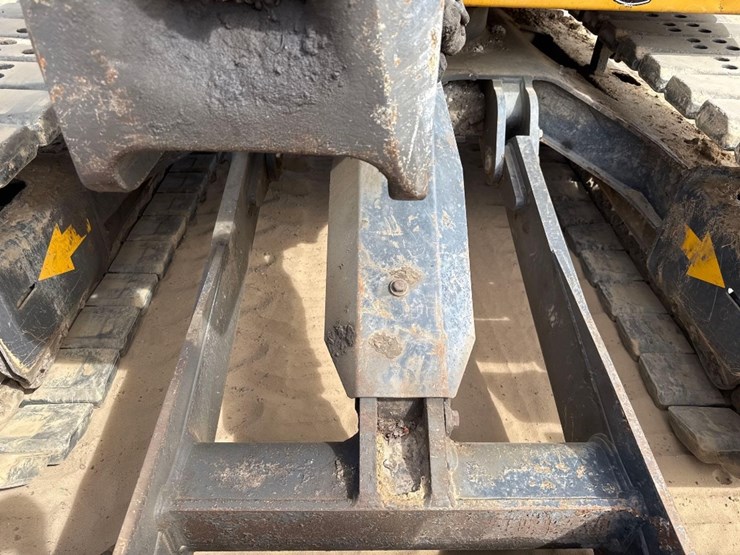 deere-85g-image-19