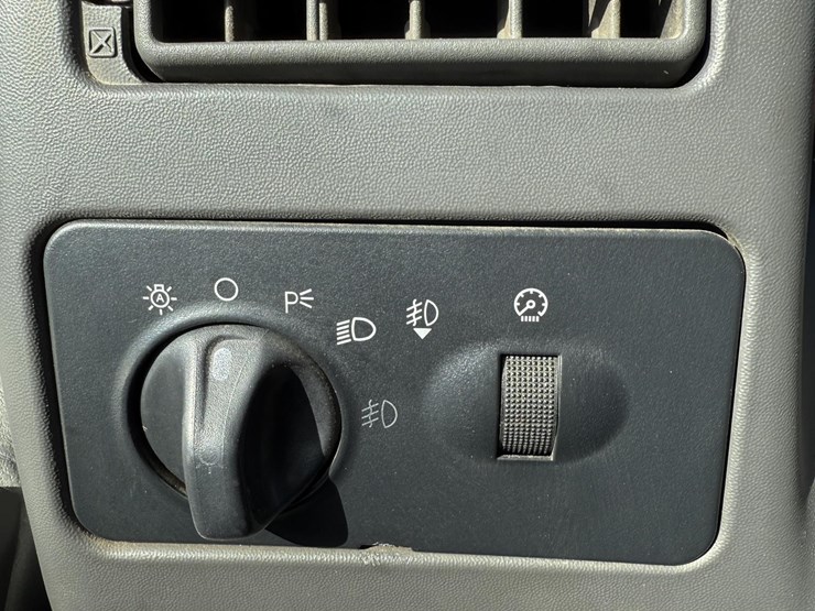 2002-ford-f250-lariat-image-37