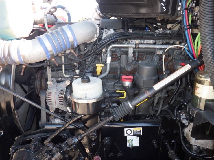 2022-kenworth-t680-image-13