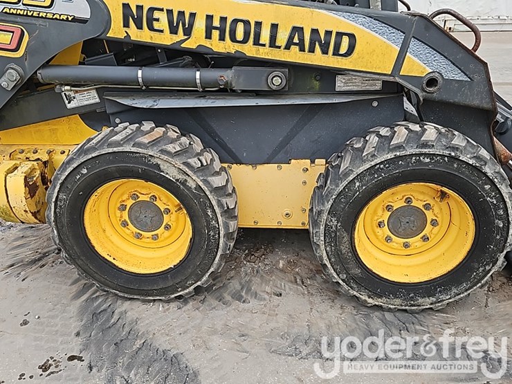 new-holland-l170-image-8