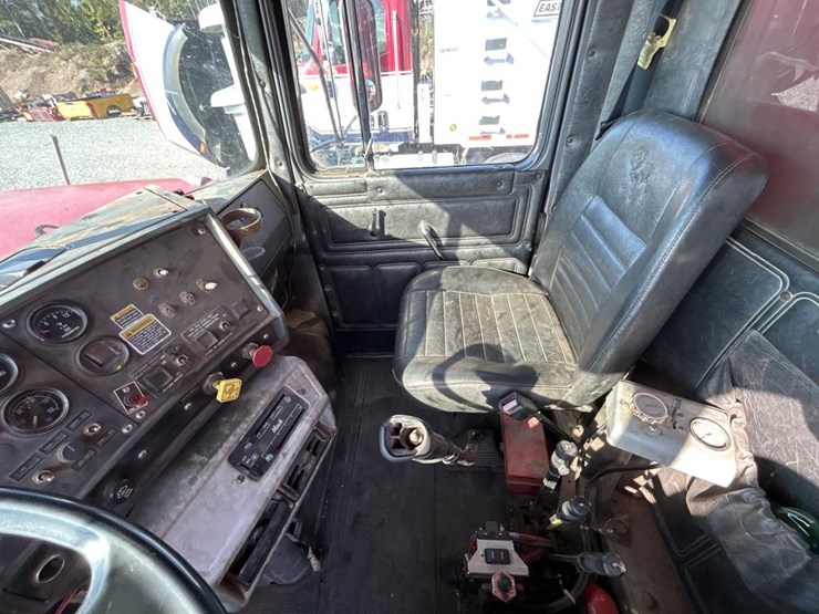 1993-mack-dm690s-image-72