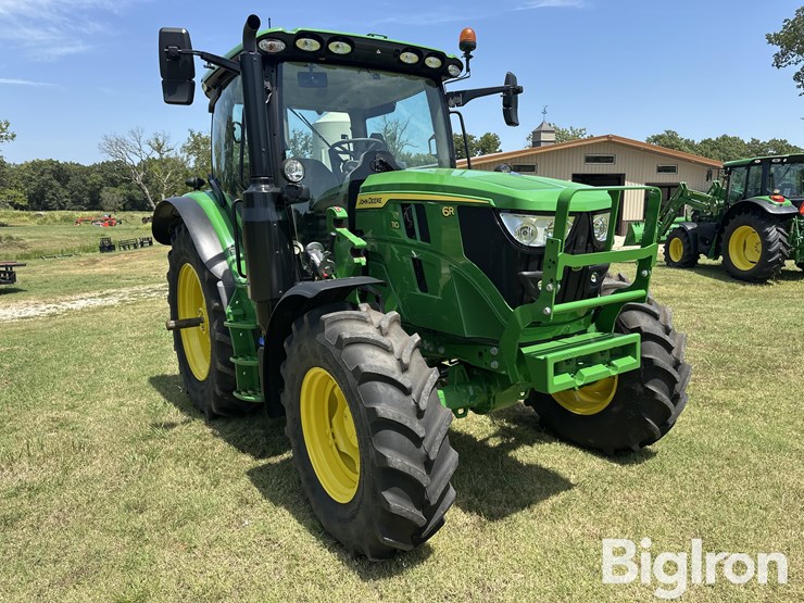 2022-john-deere-6r-110-image-3
