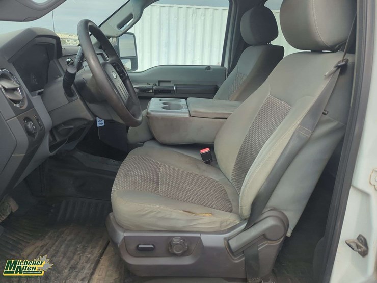 2015-ford-f350-image-15