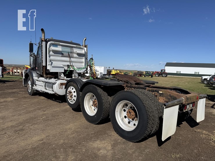 2012-western-star-4900-image-4