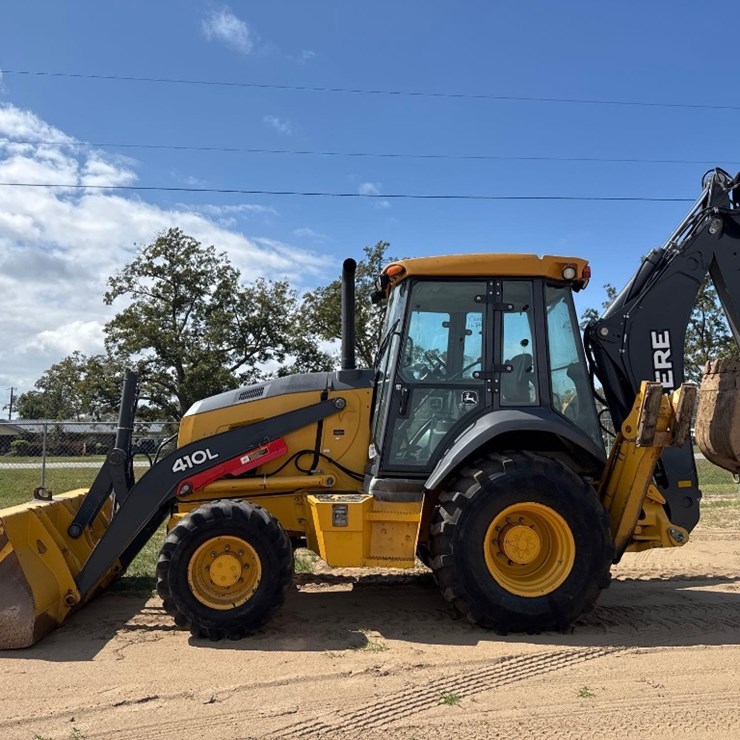 2018 DEERE 410L