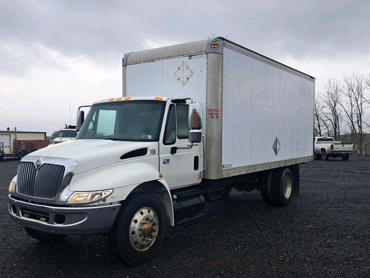 2007-international-durastar-4300-image-1