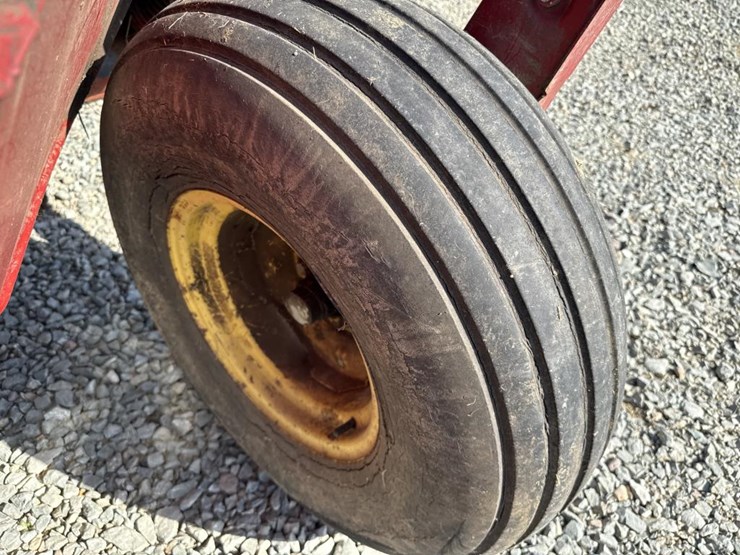 new-holland-479-image-23