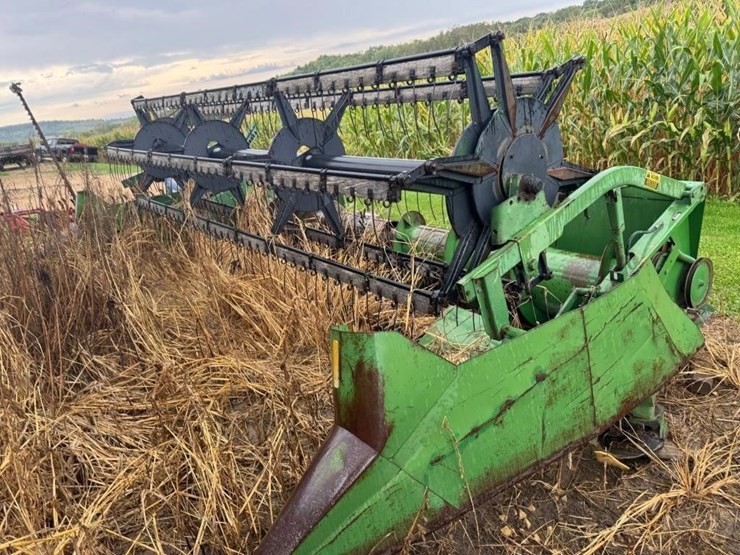 john-deere-216-image-8