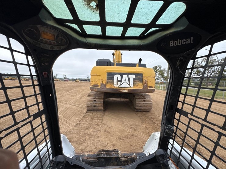 2018-bobcat-t550-image-30