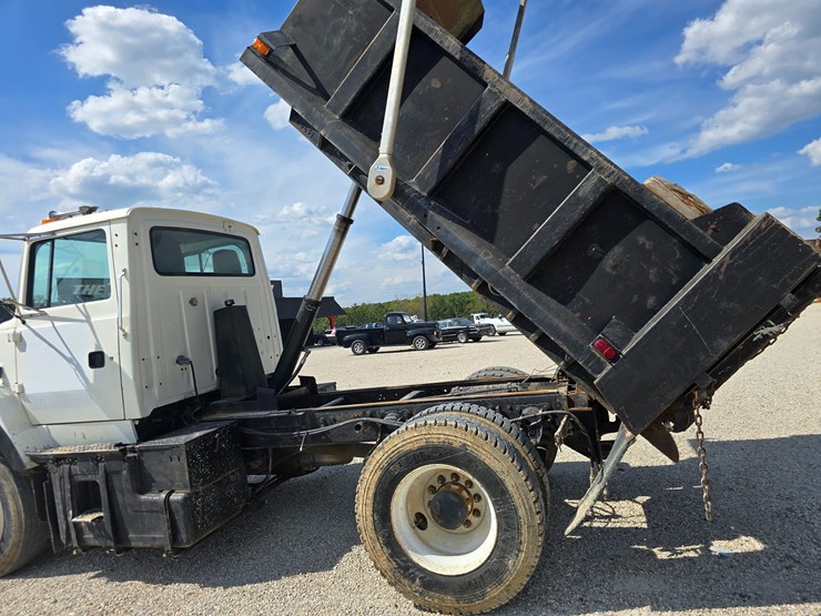 1994-ford-lta9000-image-50