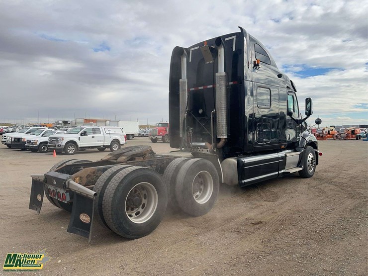 2008-peterbilt-387-image-4
