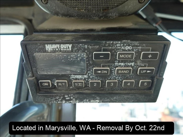 2003-deere-770ch-image-17