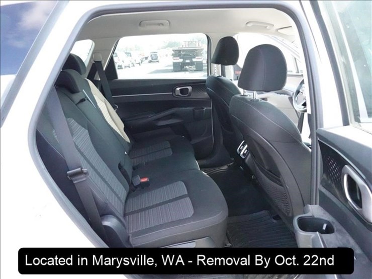 2021-kia-sorento-image-24