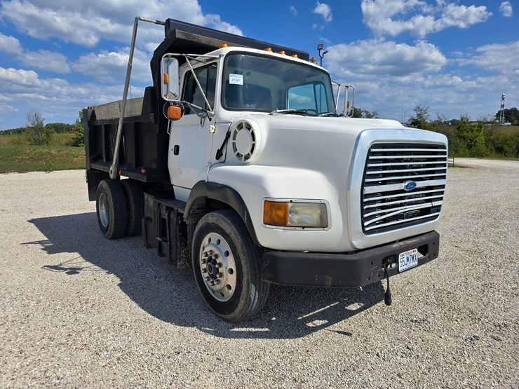 1994-ford-lta9000-image-40