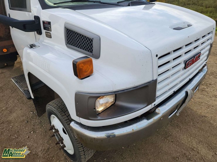 2007-gmc-topkick-c5500-image-30