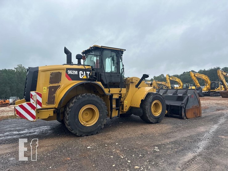 2020-caterpillar-962m-image-8