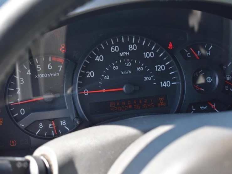 2006-nissan-titan-image-10