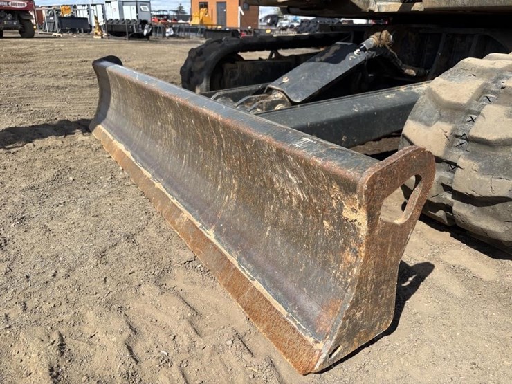2023-bobcat-e35-image-9
