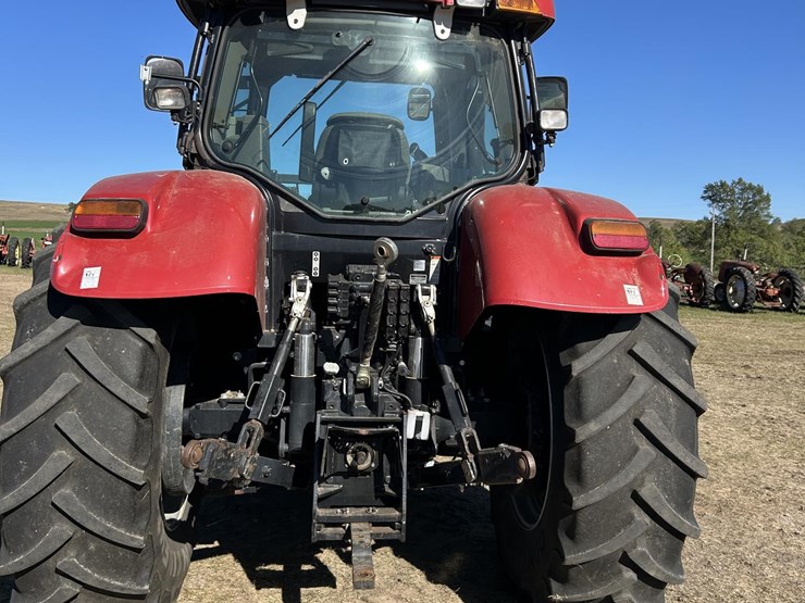 2016-case-ih-maxxum-140-image-4