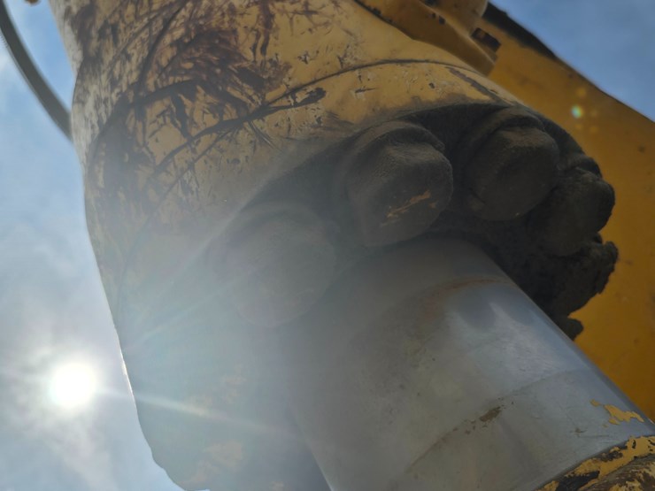 komatsu-pc750-se-image-49