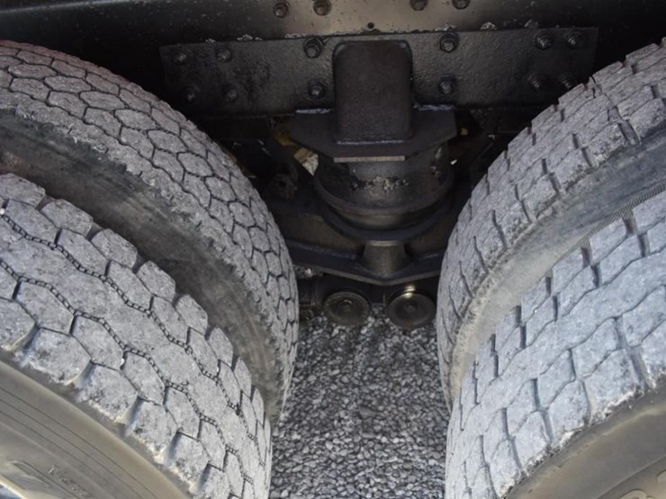 2018-kenworth-t880-image-83