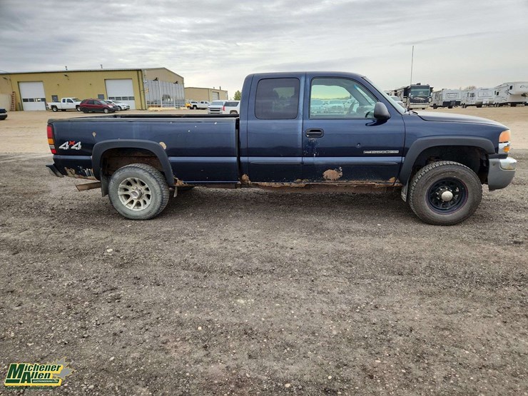 2006-gmc-sierra-2500hd-image-22