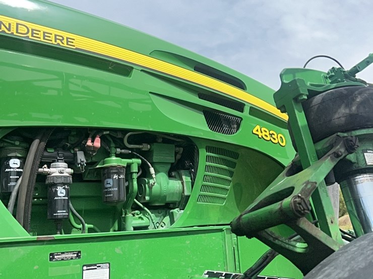 john-deere-4830-image-64
