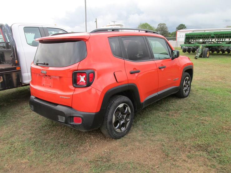 2017-jeep-renegade-image-3