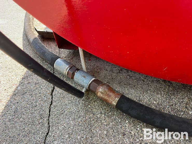 700a-diesel-tank-w/pump-image-10