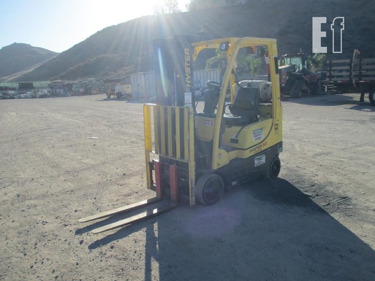 2017-hyster-s30ft-image-2