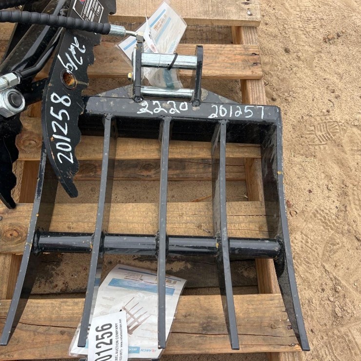 UNUSED IRANCH 16" EXCAVATOR RAKE