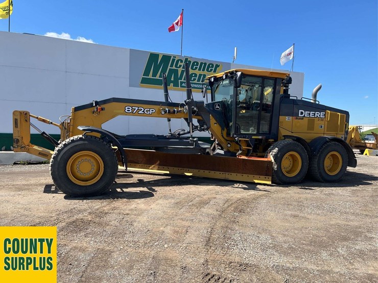 2019-deere-872gp-image-2