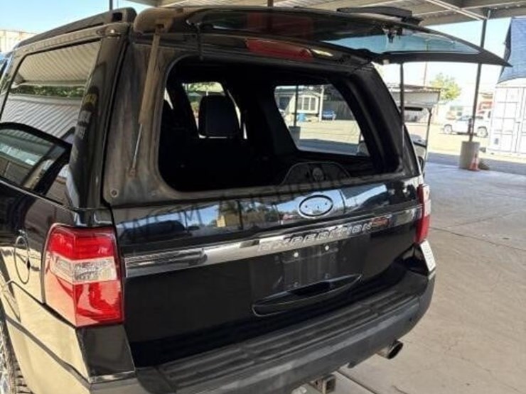 2016-ford-expedition-image-29