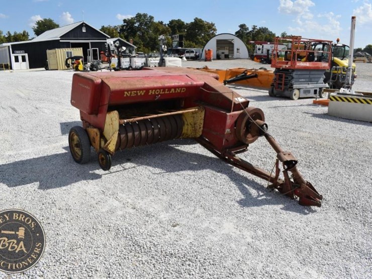 new-holland-271-image-7