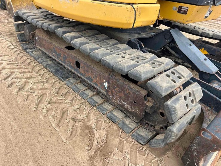 deere-75g-image-16