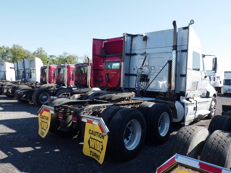 2015-international-prostar-image-7