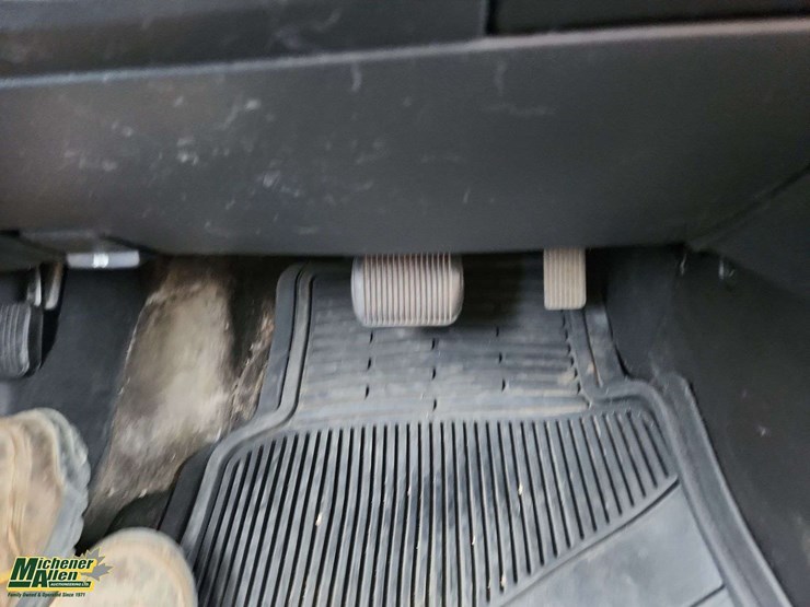 2009-ford-escape-image-12