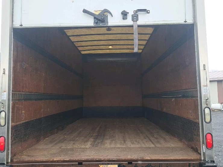 2007-international-durastar-4300-image-22